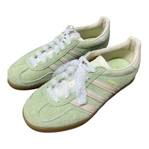 Adidas Mint Green Suede Gazelle Sneakers with custom ribbon laces - 7.5 US